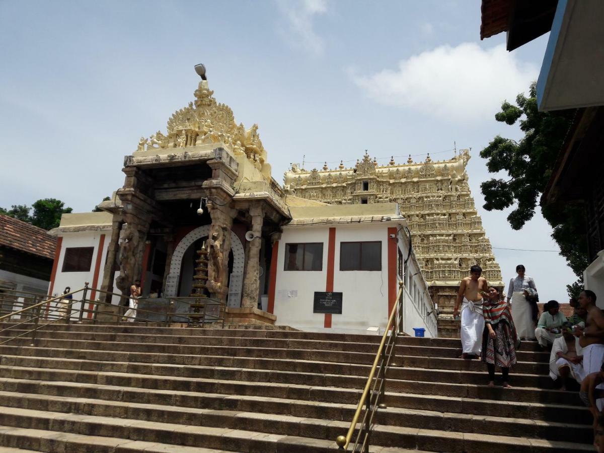 Devasthanam Lodge Thiruvananthapuram Exterior photo